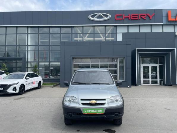 Chevrolet Niva I Рестайлинг с пробегом 2015 года, цена 650 000 рублей, 80000 км, внедорожник, Автокод Объявления