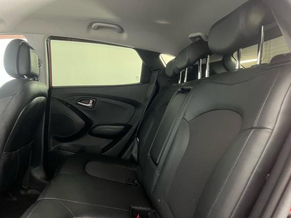 Hyundai ix35 I Рестайлинг с пробегом 2013 года, цена 1 169 000 рублей, 128400 км, внедорожник, Автокод Объявления