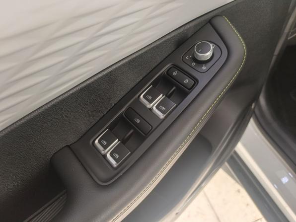 Geely Coolray I Рестайлинг с пробегом 2023 года, цена 1 860 000 рублей, 70125 км, внедорожник, Автокод Объявления