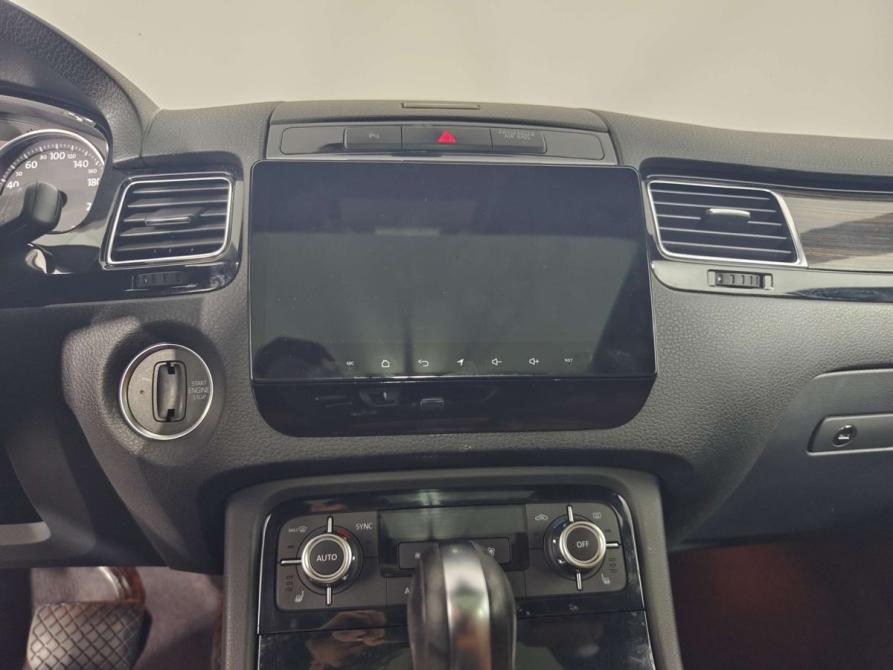 Volkswagen Touareg II Санкт-Петербург  - изображение 13