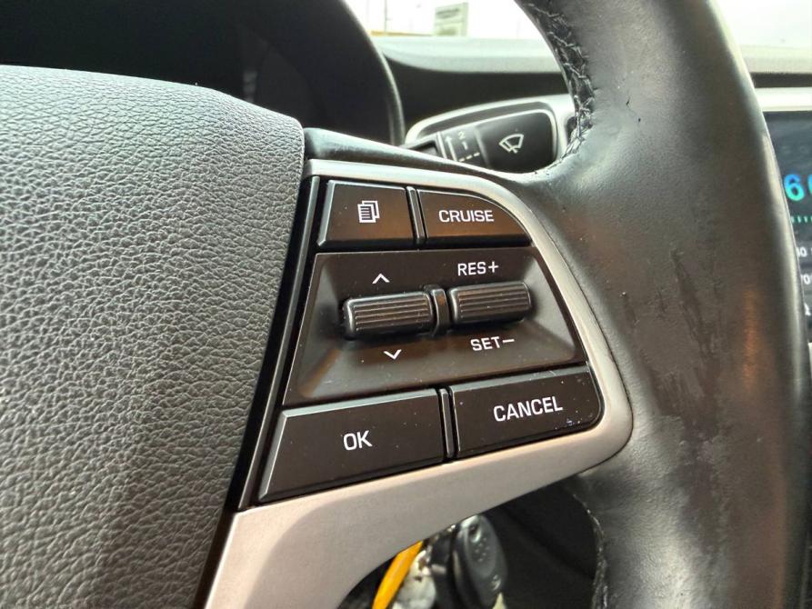 Hyundai Solaris II Санкт-Петербург  - изображение 12