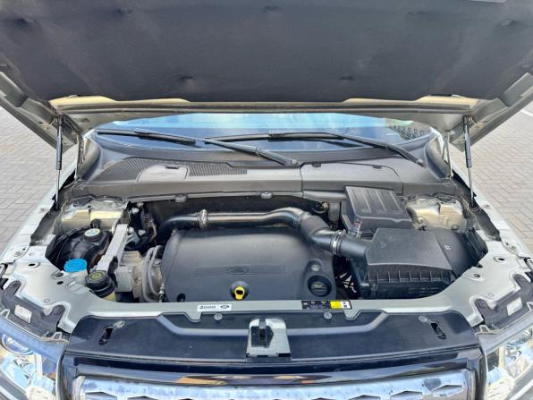 Land Rover Freelander II Рестайлинг 2 с пробегом 2014 года, цена 2 090 000 рублей, 142119 км, внедорожник, Автокод Объявления