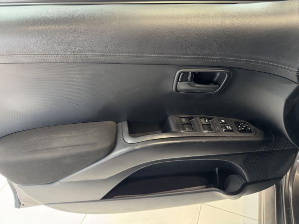 Mitsubishi Outlander II Рестайлинг с пробегом 2009 года, цена 940 000 рублей, 226254 км, внедорожник, Автокод Объявления