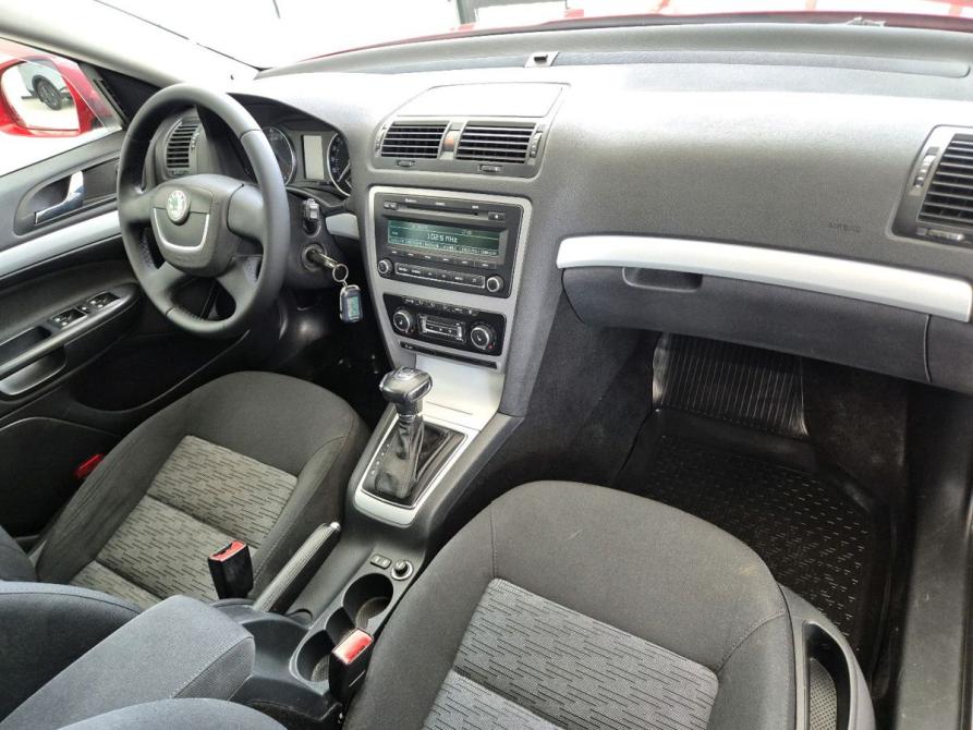 Skoda Octavia II (A5) Рестайлинг Екатеринбург  - изображение 29