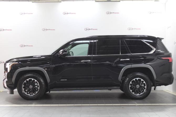 Toyota Sequoia III с пробегом 2023 года, цена 12 900 000 рублей, 39200 км, внедорожник, Автокод Объявления