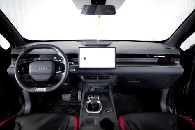 JETOUR DASHING I с пробегом 2023 года, цена 2 200 000 рублей, 31900 км, внедорожник, Автокод Объявления