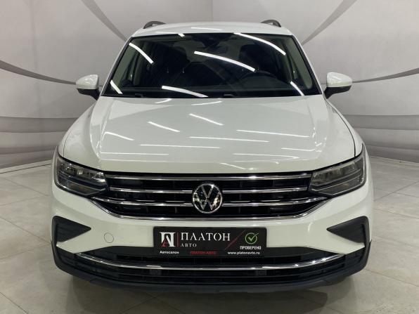 Volkswagen Tiguan II Рестайлинг с пробегом 2021 года, цена 3 099 000 рублей, 72000 км, внедорожник, Автокод Объявления
