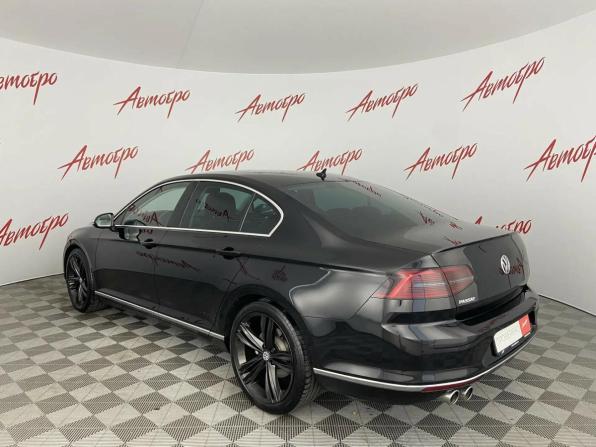 Volkswagen Passat B8 с пробегом 2018 года, цена 1 879 000 рублей, 177396 км, седан, Автокод Объявления