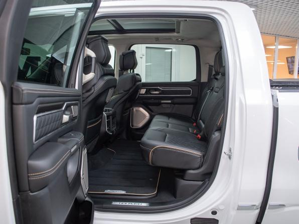 Ram 1500 V Рестайлинг с пробегом 2026 года, цена 10 999 000 рублей, 99 км, offers.body_type.unknown, Автокод Объявления