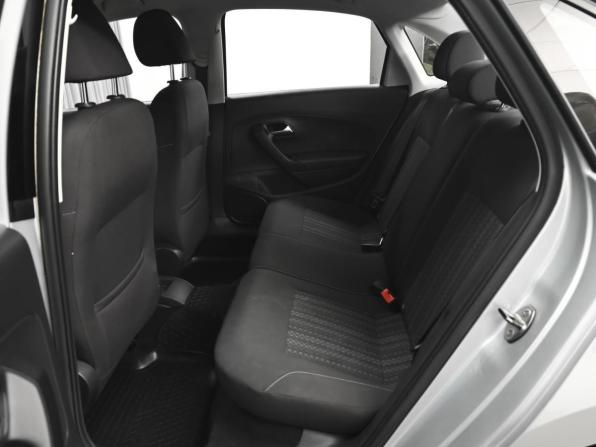 Volkswagen Polo V Рестайлинг с пробегом 2016 года, цена 1 199 000 рублей, 158530 км, седан, Автокод Объявления