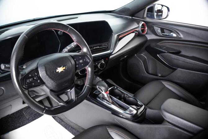 Chevrolet Trax II с пробегом 2023 года, цена 2 149 000 рублей, 80331 км, внедорожник, Автокод Объявления