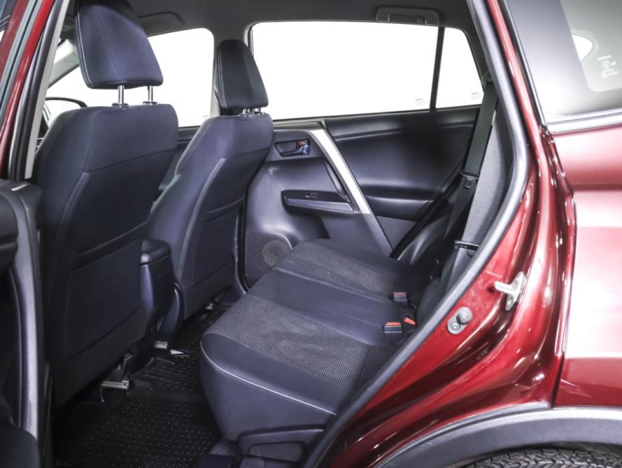 Toyota RAV4 IV (XA40) Рестайлинг Москва  - изображение 12