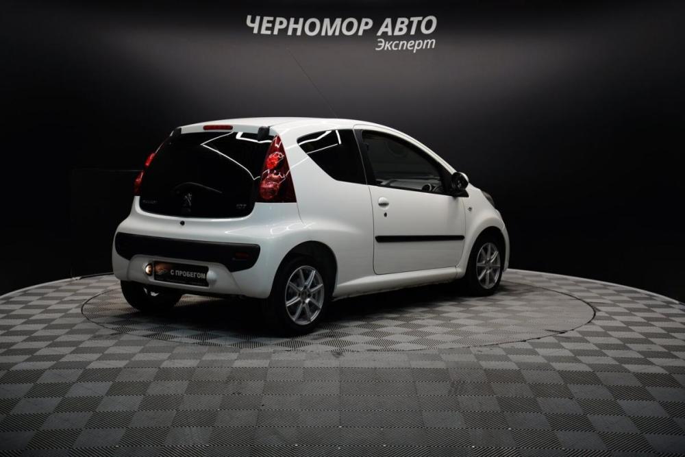 Peugeot 107 I Рестайлинг 2 Крым  - изображение 5