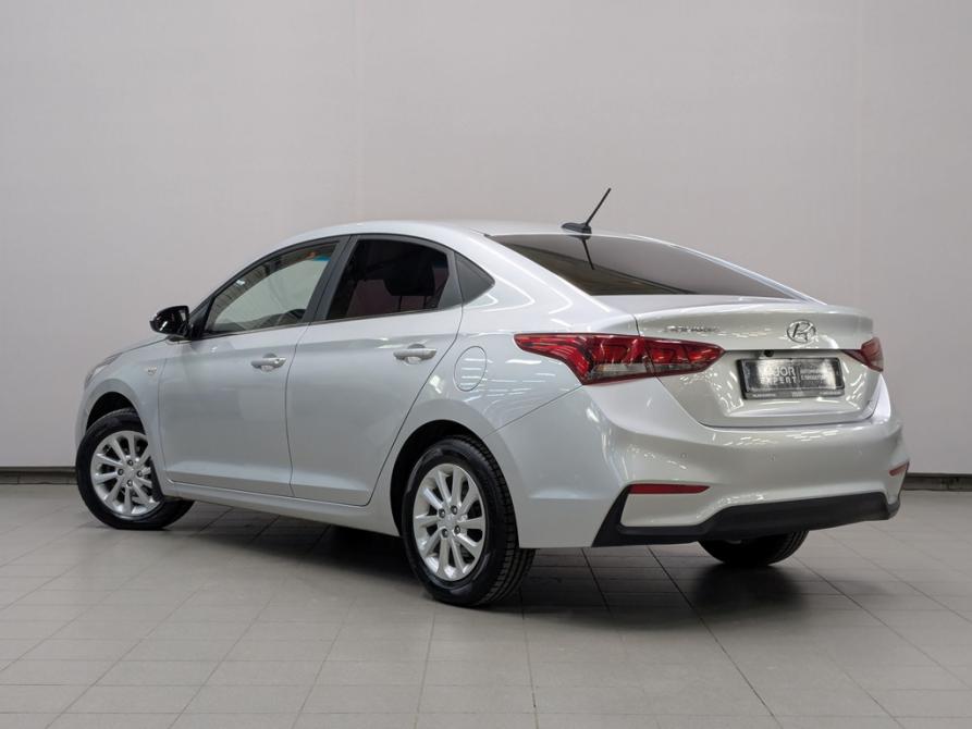 Hyundai Solaris II Москва  - изображение 4