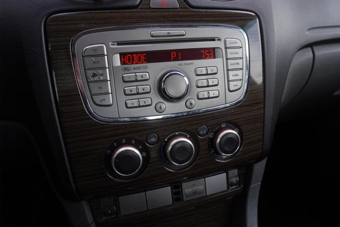 Ford Focus II с пробегом 2008 года, цена 390 000 рублей, 285586 км, седан, Автокод Объявления