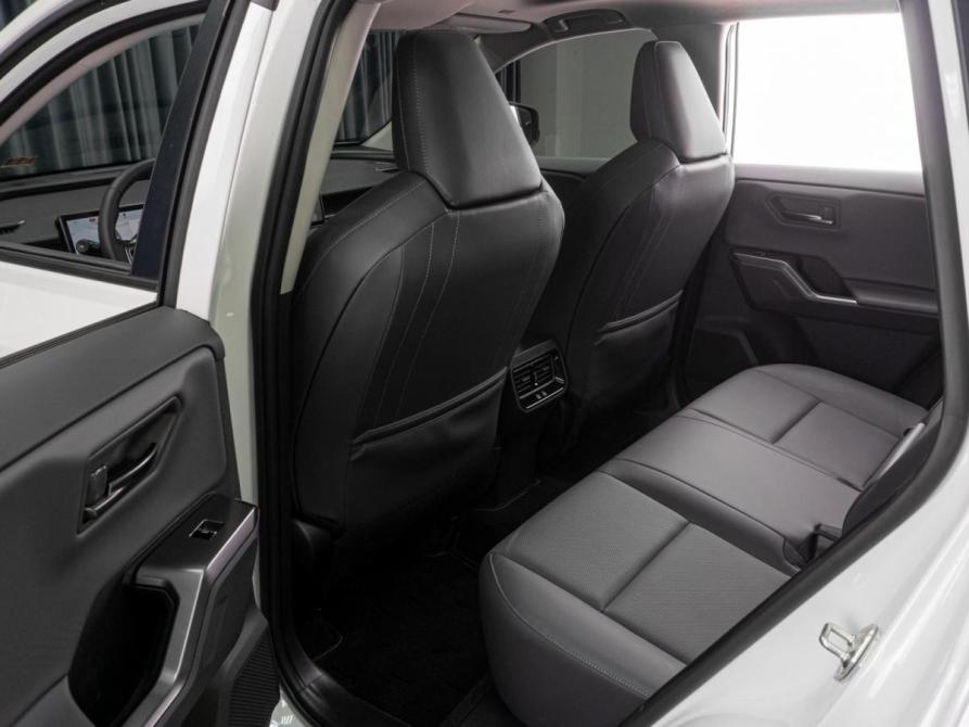Toyota RAV4 VI (XA60) Тюмень  - изображение 11