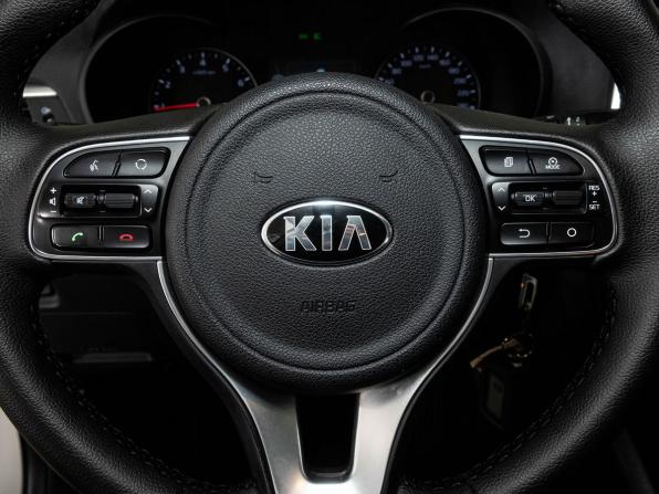 Kia Optima IV с пробегом 2018 года, цена 2 048 000 рублей, 64500 км, седан, Автокод Объявления