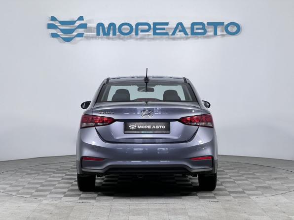 Hyundai Solaris II с пробегом 2017 года, цена 1 159 000 рублей, 177117 км, седан, Автокод Объявления