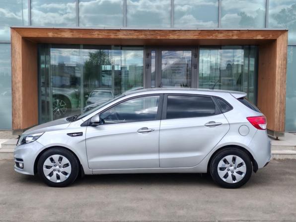 Kia Rio III Рестайлинг с пробегом 2015 года, цена 1 160 000 рублей, 52922 км, хэтчбек, Автокод Объявления