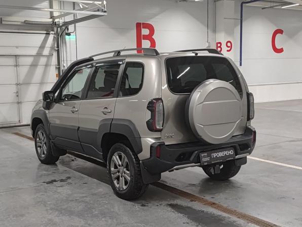 Lada (ВАЗ) Niva Travel I с пробегом 2021 года, цена 1 050 000 рублей, 75300 км, внедорожник, Автокод Объявления