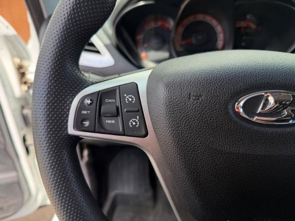 Lada (ВАЗ) Vesta I с пробегом 2021 года, цена 990 000 рублей, 189037 км, универсал, Автокод Объявления