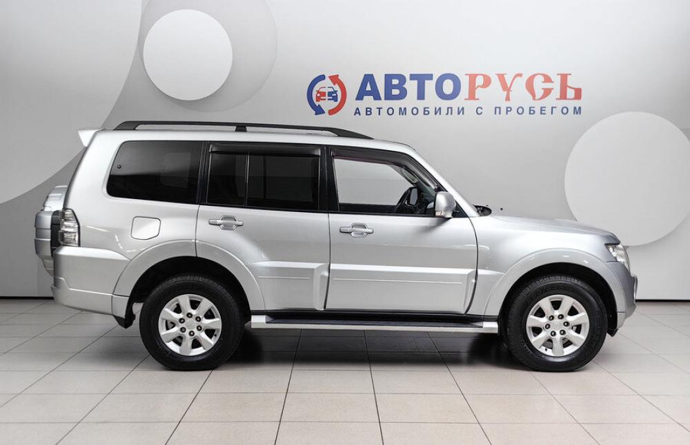 Mitsubishi Pajero IV Рестайлинг 1 Подольск  - изображение 5