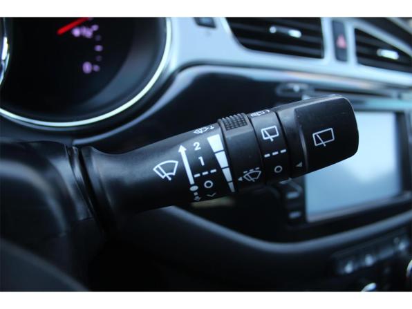 Kia Ceed II с пробегом 2012 года, цена 990 000 рублей, 235999 км, универсал, Автокод Объявления