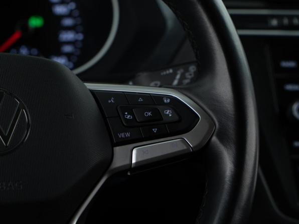 Volkswagen Tiguan II Рестайлинг с пробегом 2021 года, цена 3 188 888 рублей, 144623 км, внедорожник, Автокод Объявления