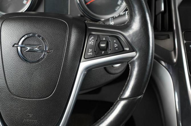 Opel Astra J Рестайлинг с пробегом 2012 года, цена 959 000 рублей, 106280 км, хэтчбек, Автокод Объявления