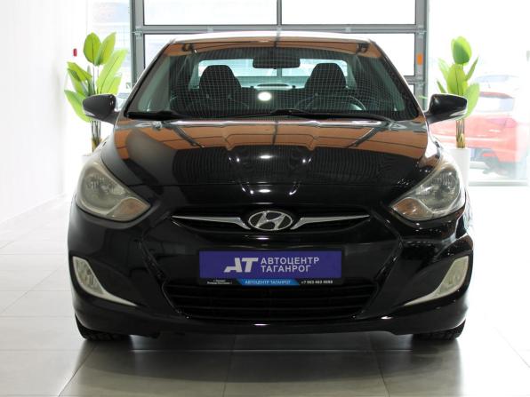 Hyundai Solaris I с пробегом 2010 года, цена 899 000 рублей, 151000 км, седан, Автокод Объявления