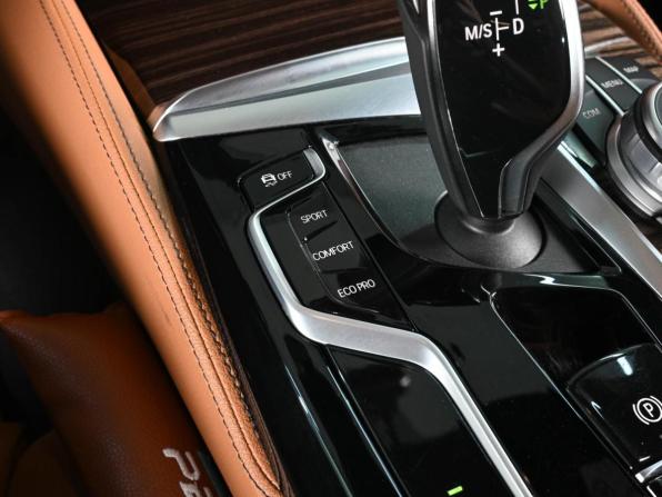 BMW 5 серии VII (G30/G31/G38) Рестайлинг с пробегом 2020 года, цена 4 830 000 рублей, 72910 км, седан, Автокод Объявления