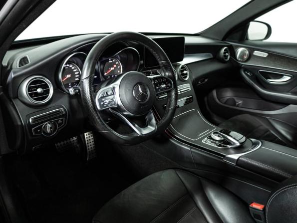 Mercedes-Benz C-Класс IV (W205) Рестайлинг с пробегом 2018 года, цена 2 749 585 рублей, 70051 км, седан, Автокод Объявления