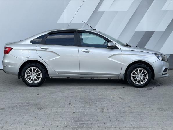 Lada (ВАЗ) Vesta I с пробегом 2021 года, цена 1 165 000 рублей, 108182 км, седан, Автокод Объявления