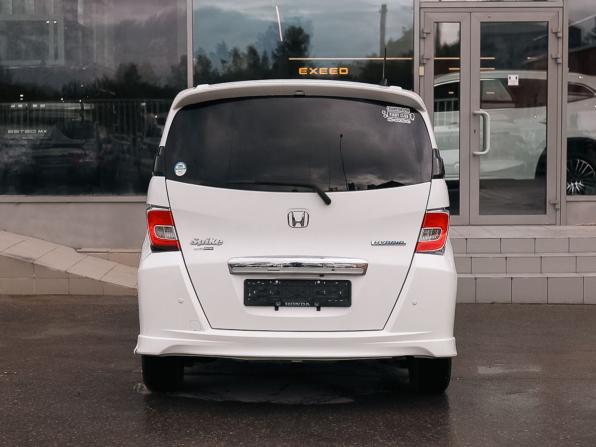 Honda Freed I Рестайлинг с пробегом 2014 года, цена 1 155 000 рублей, 169886 км, компактвэн, Автокод Объявления