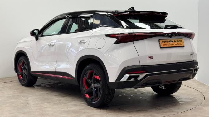 Omoda C5 I с пробегом 2022 года, цена 1 620 000 рублей, 85271 км, внедорожник, Автокод Объявления