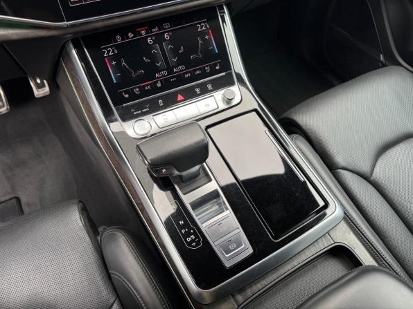 Audi Q8 I (4M) с пробегом 2018 года, цена 4 790 000 рублей, 128516 км, внедорожник, Автокод Объявления