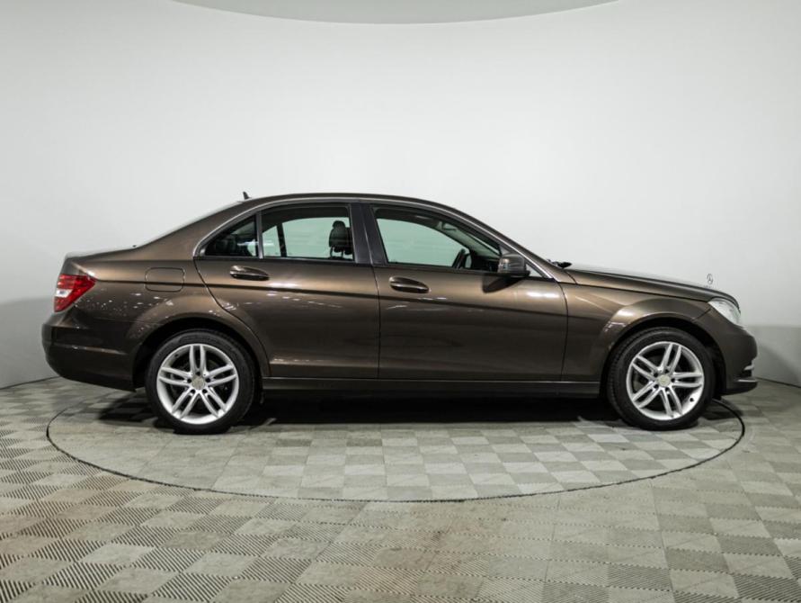 Mercedes-Benz C-Класс III (W204) Рестайлинг Санкт-Петербург  - изображение 4