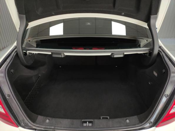 Mercedes-Benz C-Класс III (W204) Рестайлинг с пробегом 2011 года, цена 1 340 000 рублей, 253000 км, седан, Автокод Объявления