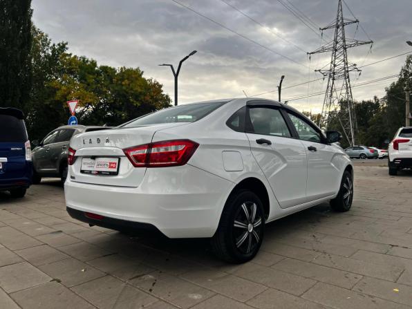 Lada (ВАЗ) Vesta I с пробегом 2020 года, цена 978 800 рублей, 118301 км, седан, Автокод Объявления