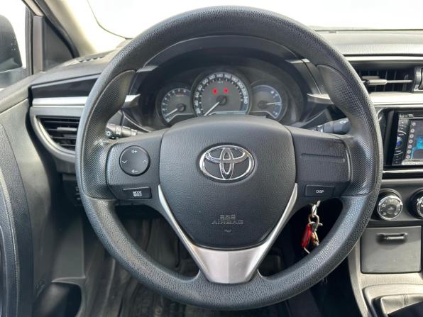 Toyota Corolla XI (E160 E170 E180) с пробегом 2013 года, цена 1 640 000 рублей, 69572 км, седан, Автокод Объявления