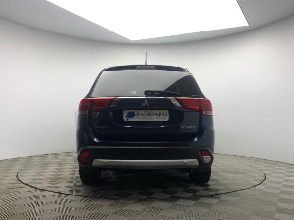 Mitsubishi Outlander III Рестайлинг 2 с пробегом 2016 года, цена 1 849 000 рублей, 168462 км, внедорожник, Автокод Объявления