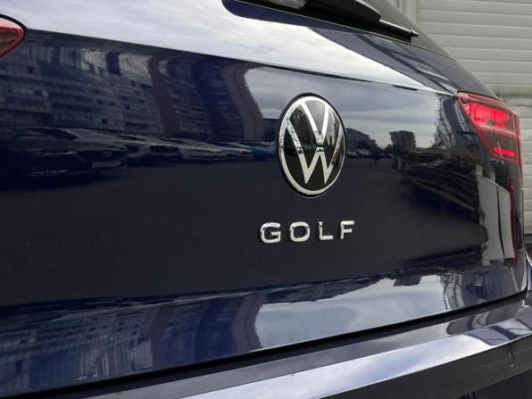 Volkswagen Golf VIII с пробегом 2021 года, цена 2 799 000 рублей, 43470 км, хэтчбек, Автокод Объявления