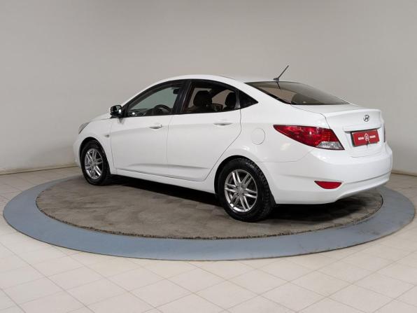 Hyundai Solaris I с пробегом 2014 года, цена 729 900 рублей, 168500 км, седан, Автокод Объявления