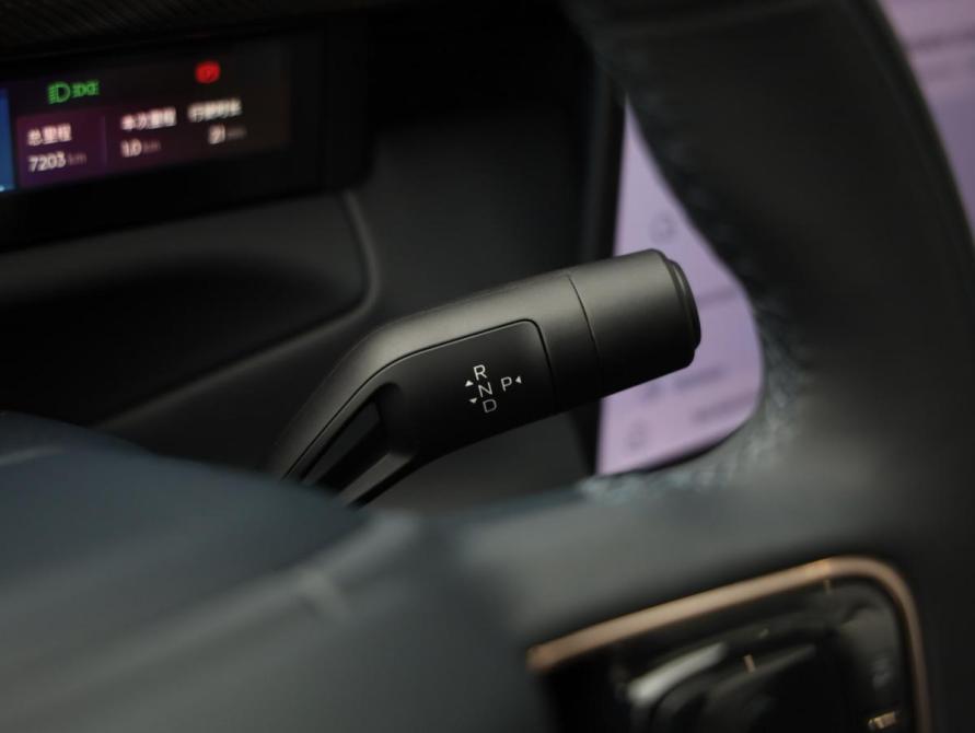 Lynk &amp; Co 900 Санкт-Петербург  - изображение 16