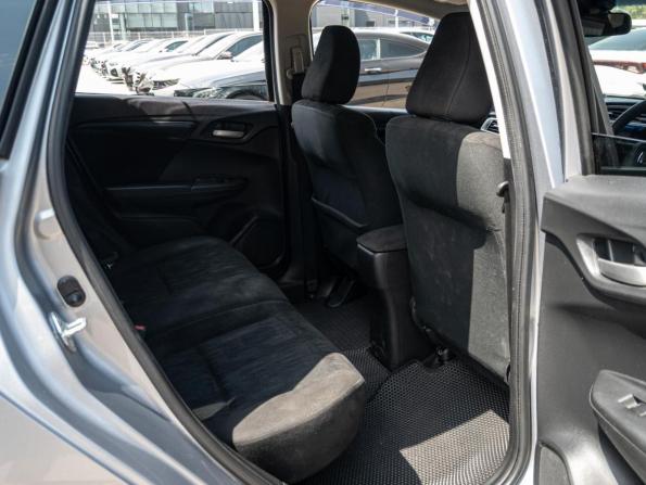 Honda Shuttle II Рестайлинг с пробегом 2019 года, цена 1 380 000 рублей, 130360 км, универсал, Автокод Объявления