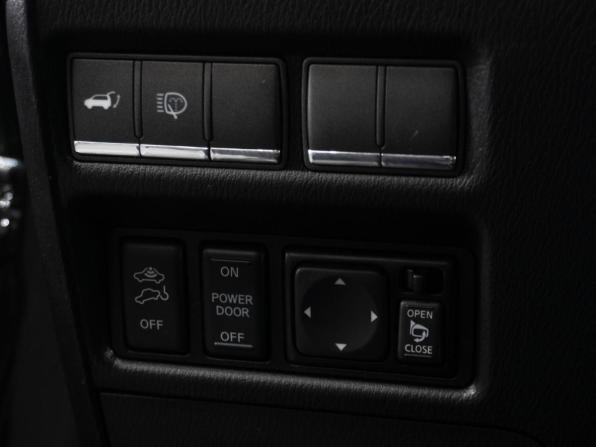 Nissan Patrol VI (Y62) с пробегом 2011 года, цена 1 829 000 рублей, 288962 км, внедорожник, Автокод Объявления