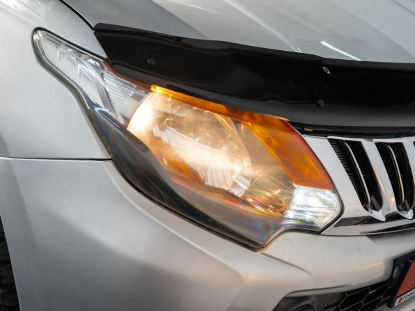 Mitsubishi L200 V с пробегом 2015 года, цена 1 395 000 рублей, 158352 км, offers.body_type.unknown, Автокод Объявления