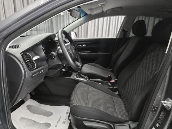 Kia Rio IV с пробегом 2018 года, цена 1 160 000 рублей, 106000 км, седан, Автокод Объявления