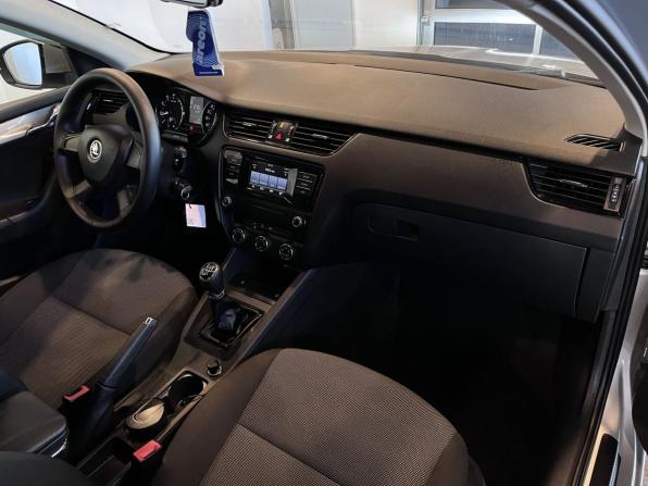 Skoda Octavia III (A7) с пробегом 2014 года, цена 1 085 000 рублей, 201292 км, лифтбек, Автокод Объявления