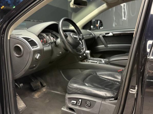 Audi Q7 I (4L) Рестайлинг с пробегом 2014 года, цена 2 290 000 рублей, 250741 км, внедорожник, Автокод Объявления